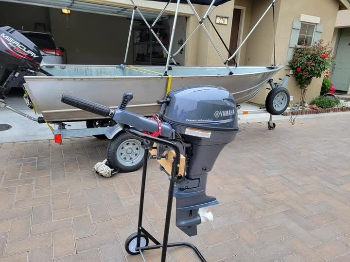 Yamaha-9.9-4-Stroke-Short-Shaft-Outboard-Motor