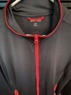 Woman’s X Large Sport Tek Stretch 