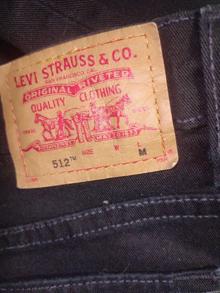 New Black Levi's 512