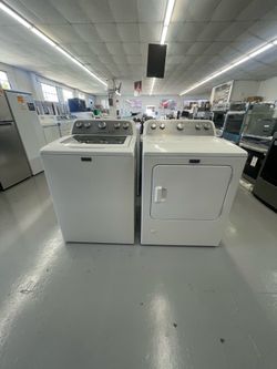 Used Maytag Set Washer and Dryer Gas