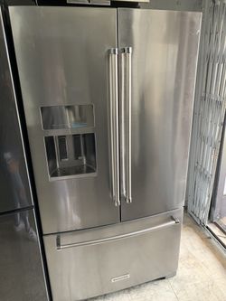 Kitchen aid French door in stainless steel