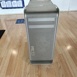 Apple MAC PRO 2006 1,1  *For Parts* CASING
