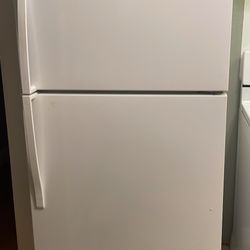 Whirlpool Refrigerator 