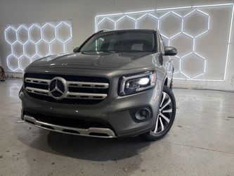 2020 Mercedes-Benz GLB 250