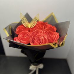 Hermoso Ramo De Rosas Eternas 🥰