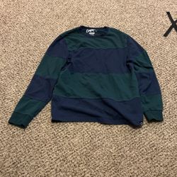 Long sleeve / crew neck