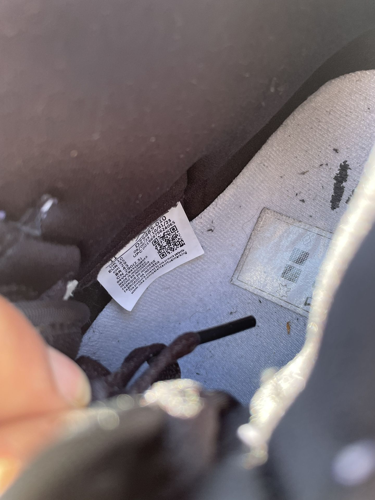 Jordan 1 Retro Black White