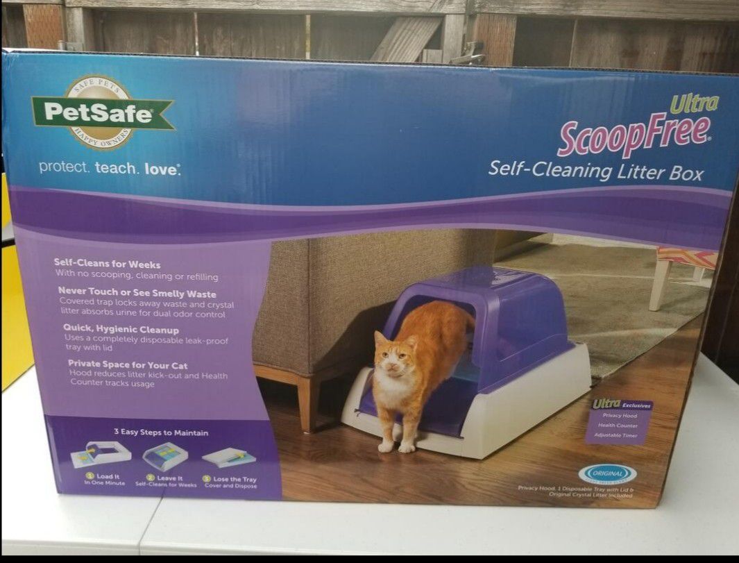 Pet Safe Ultra ScoopFree Self-Cleaning Litter Box