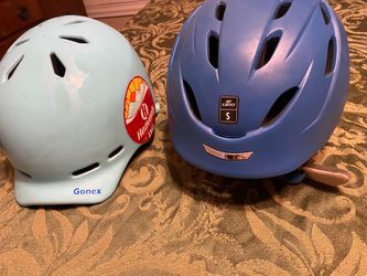 Gonex and Giro Snowboard Helmets – Set of 2 size adult small/medium