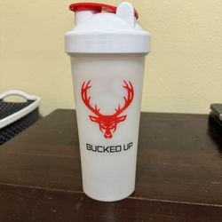 Bucked Up Shaker Cup 20 Oz - New 