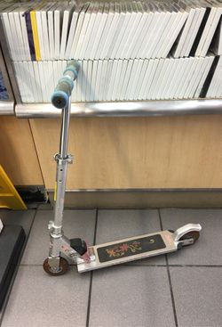 Girls Barbie folding scooter