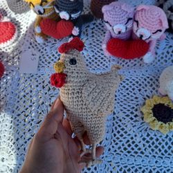 Crochet chicken