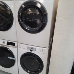 Kenmore Front Loading Washer And Stackable Gas Dryer Set 