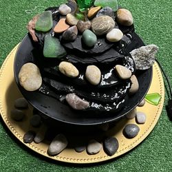 Tabletop Water Fountain With Three layered Black Slates and Natural Stones 