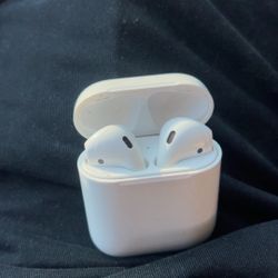 Apple AirPods
