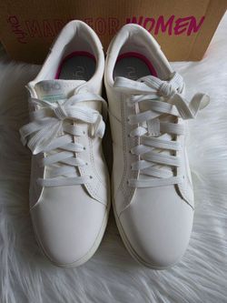 Ryka Womens Viv Classic Sneaker, 9M, White