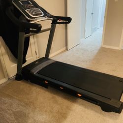 Nordic Track Treadmill C800