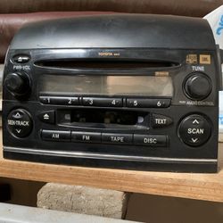 Stereo System For 2007 Toyota Sienna $80