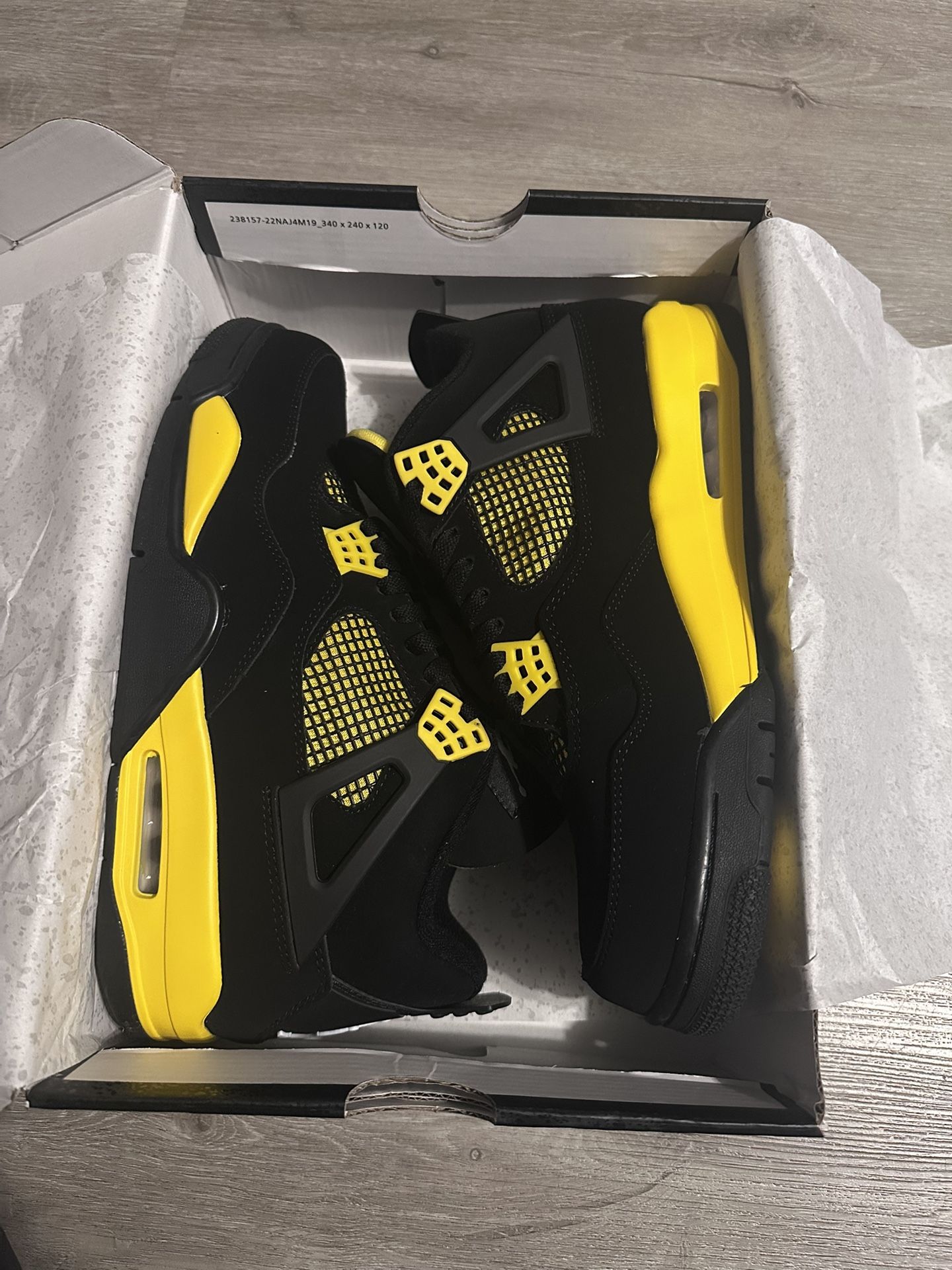 Jordan 4 Yellow Thunders