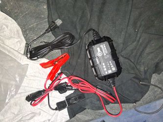 Battery. Charger nobody genius 5
