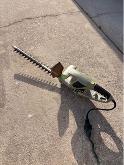Earthwise 2-in-1 Pole Hedge Trimmer