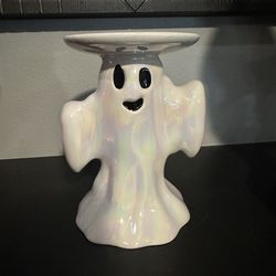 Bath body work- Ghost candle holder