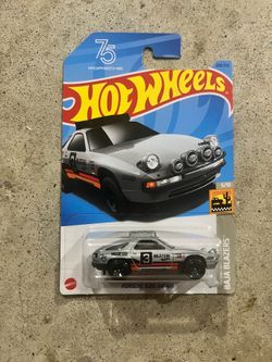 2023 Hot Wheels Baja Blazers 5/10 Porsche 9285 Safari Gray 75 Years