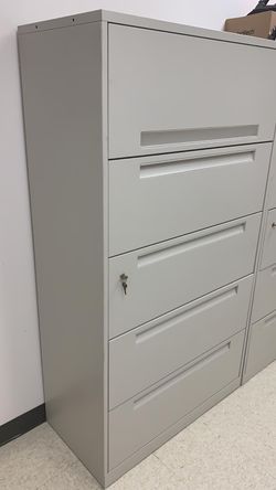 Steelcase 5 Drawer Lateral File