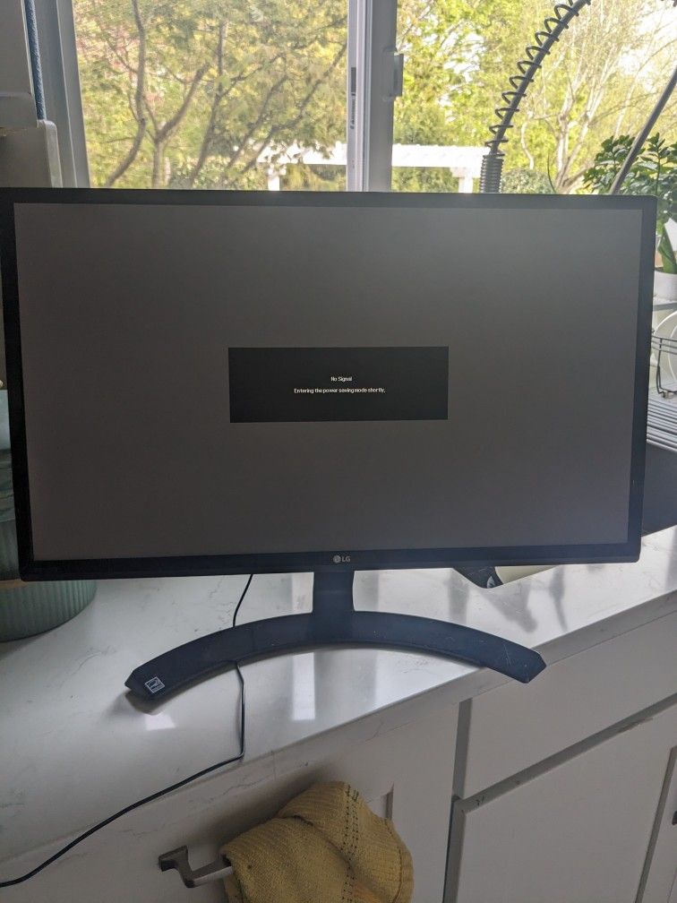 LG 24" LED Monitor 24MP60VQP for Sale in WA OfferUp