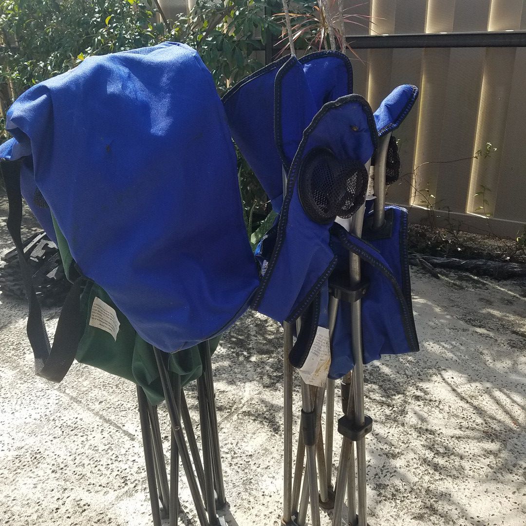 2 free camping chairs