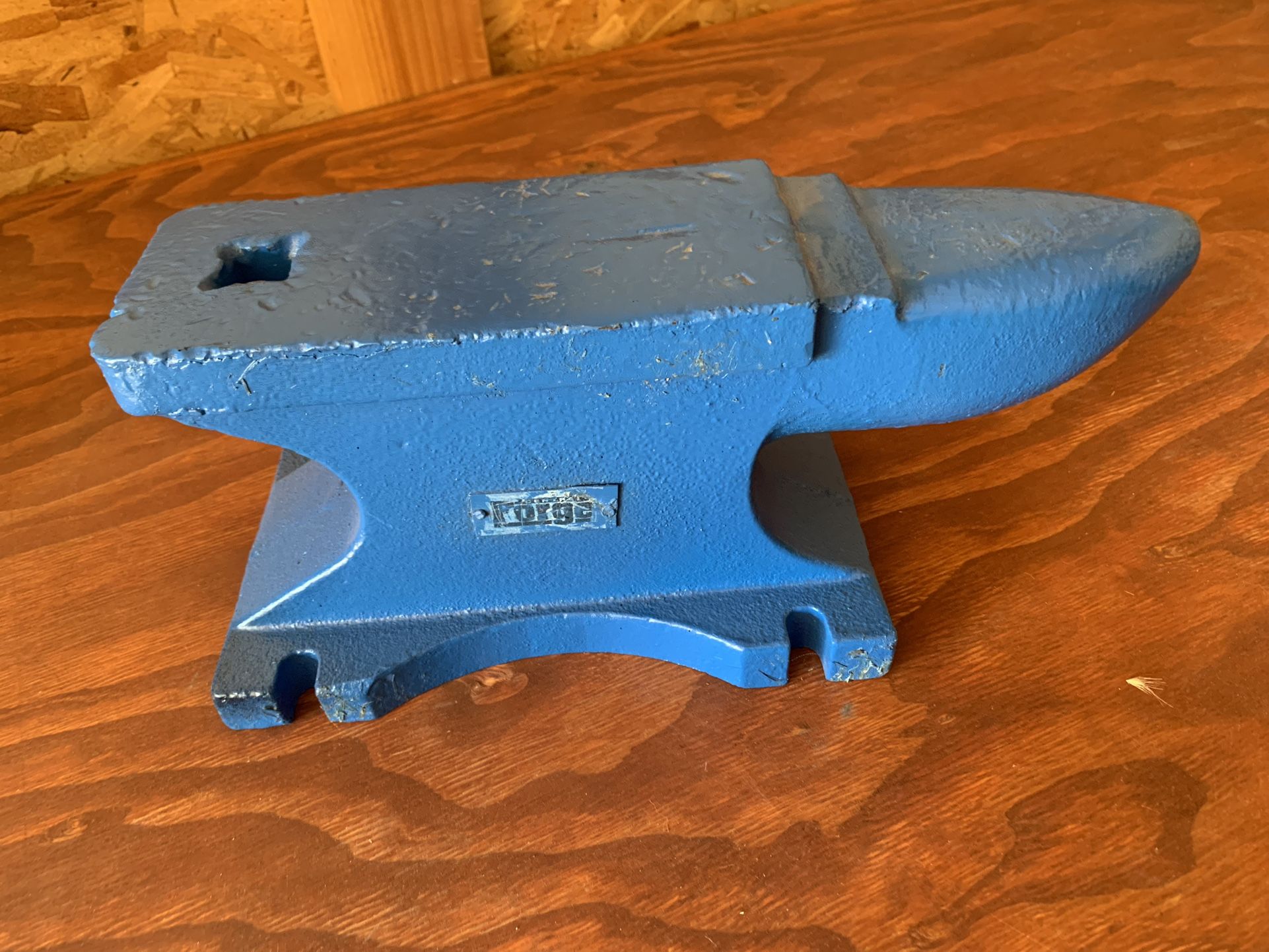 CENTRAL FORGE 55 lb. Rugged Cast Iron Anvil