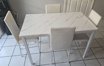 Dinning table
