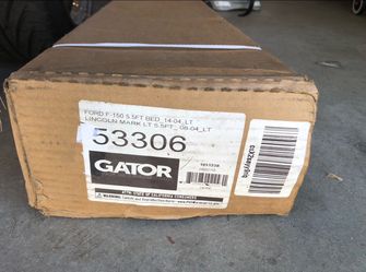 Gator 53306 Tonneau Cover Ford F-150 5.5ft Bed