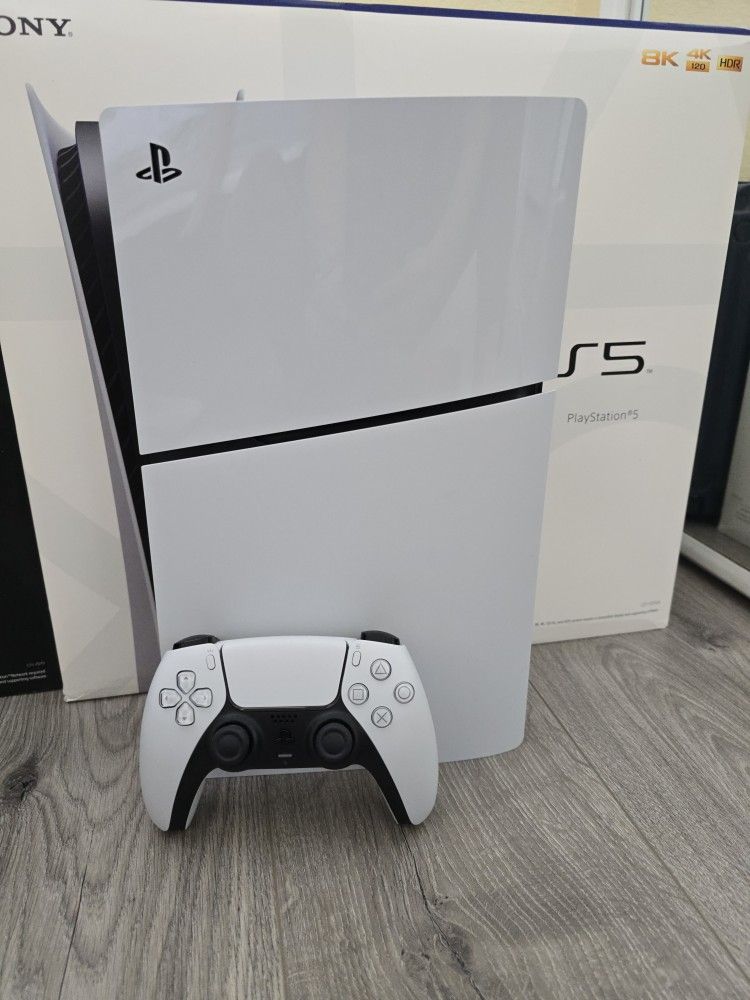 ps5 slim digital Mint Condition