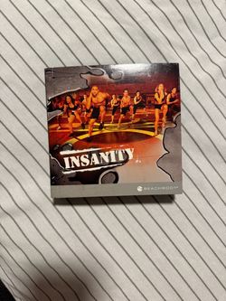 Workout DVDs - 9 discs - beachbody - insanity
