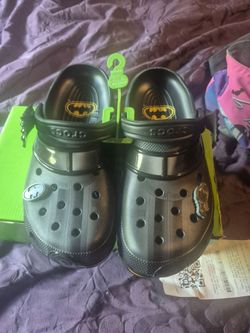 Men's  Batman Crocs size 11/12
