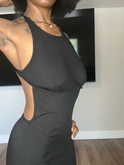 Black dress