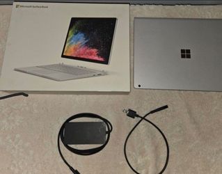 Microsoft Surface Book 2 13" I7 Nvidia GTX 1050 2gb 256gb
Used in good condition Microsoft surface book 2 13" nvidia gtx 1050 2gb 256gb