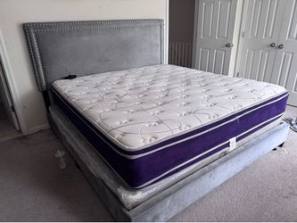 King size bed