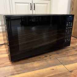 Wolf Sub Zero Microwave