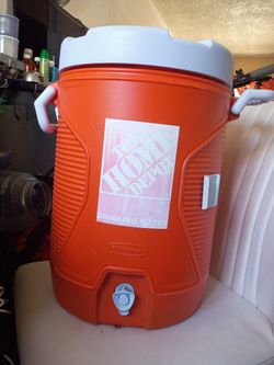 5 gallon drinking water jugs