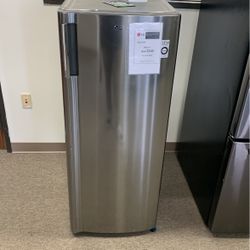 LG UpRight Freezer