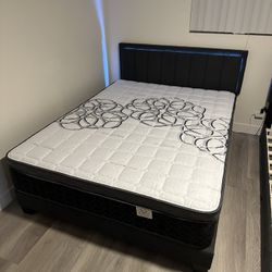 Queen Bed Platform Bed W/ Built-In LED Lights  Color: Charcoal / Mattress Included 💢  Cama Queen Size Con Luz Led / Colchon Incluido 
