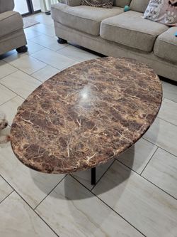 Coffee and End tables Set