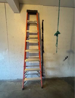 10 ft Fiberglass Step Ladder Orange