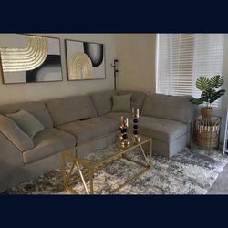 Free Sectional No Pets