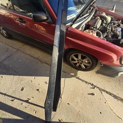 Carbon Fiber Side Skirts 