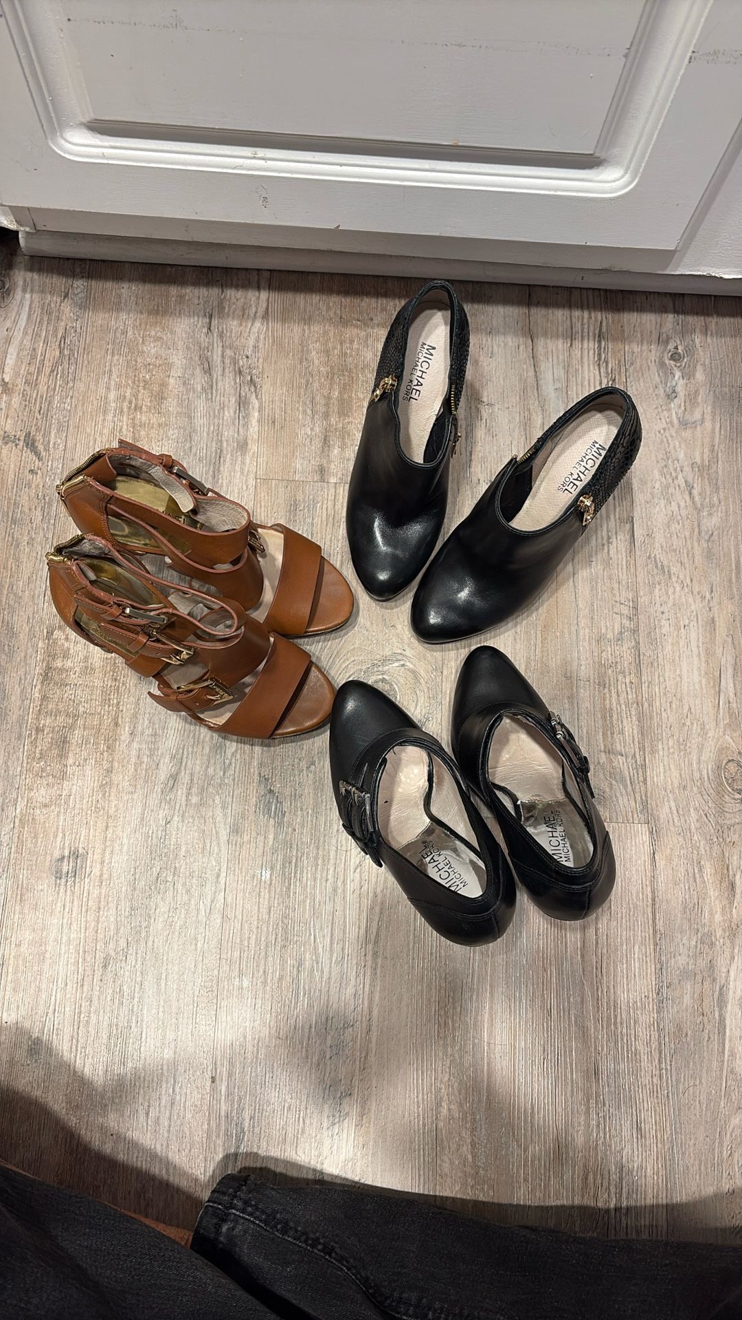 Michael Kors 4” Heels Size 5M Women’s High Heels Peep Toe Black Boots Black Heels