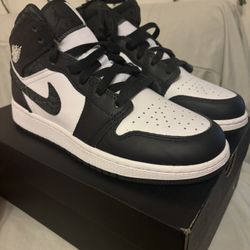 New Air Jordan 1s Mid