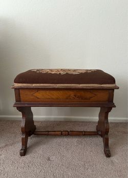 Victorian Antique Carved Walnut Slipper Bench Needlepoint Upholstery Burl Panels